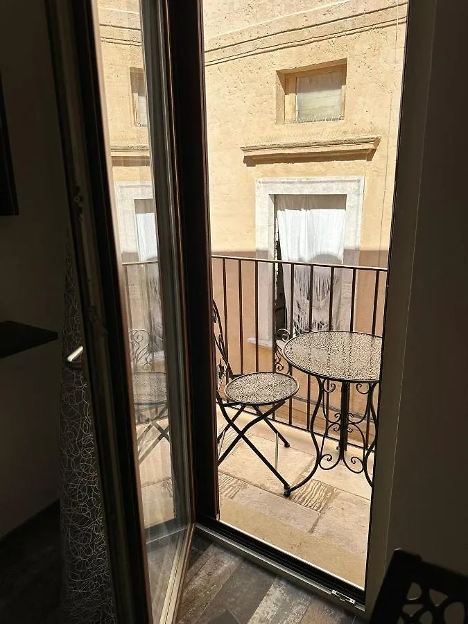 Home J&J Bari Italien