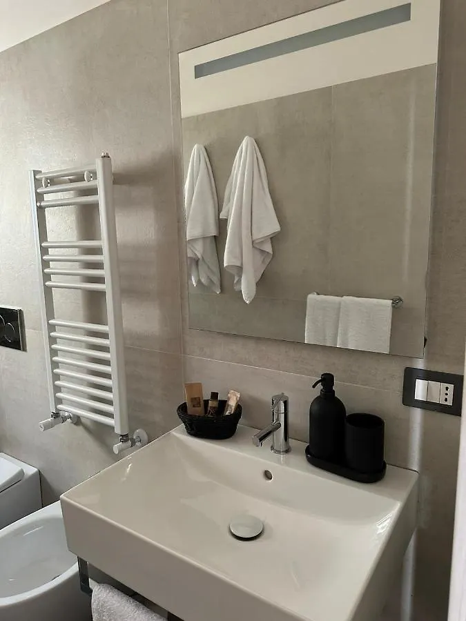 Home J&J Bari Italien